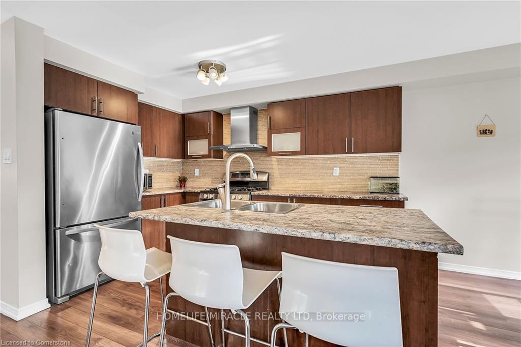 Photo 5 of 299 Windwood Drive, Hamilton, Binbrook — HOMEH