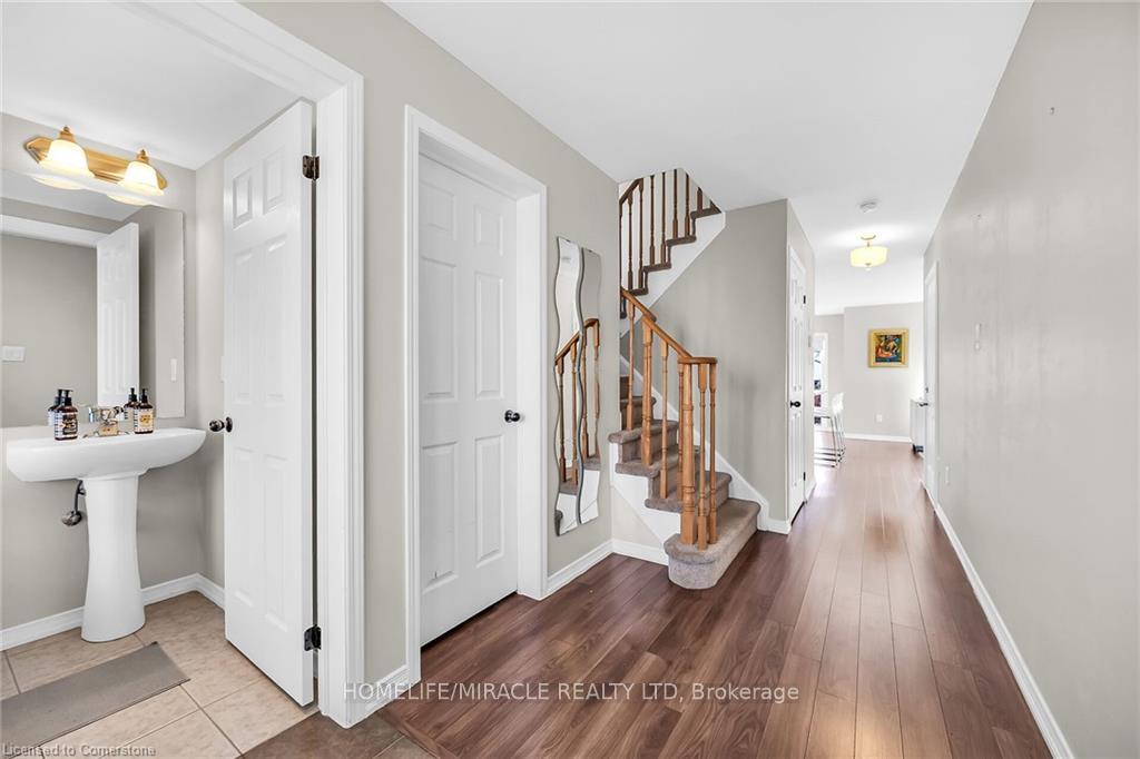 Photo 9 of 299 Windwood Drive, Hamilton, Binbrook — HOMEH
