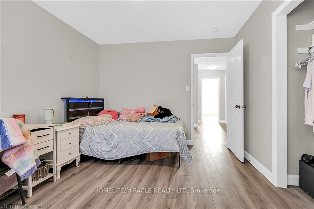 Photo 13 of 299 Windwood Drive, Hamilton, Binbrook — HOMEH