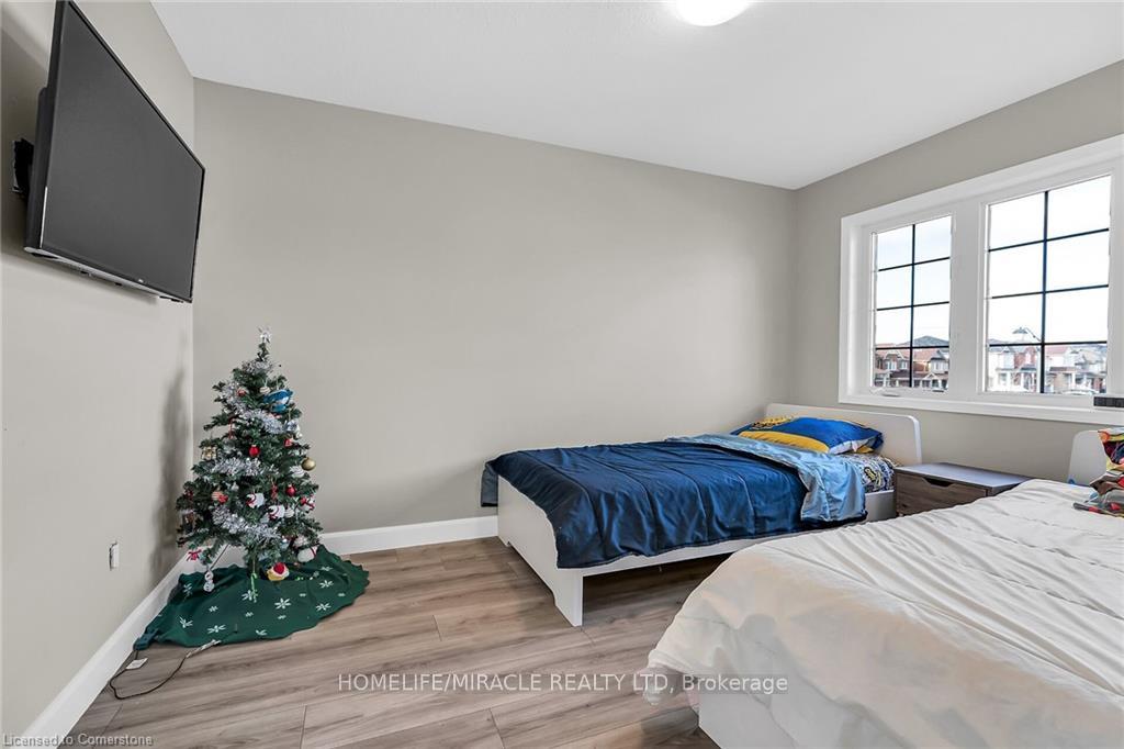 Photo 33 of 299 Windwood Drive, Hamilton, Binbrook — HOMEH