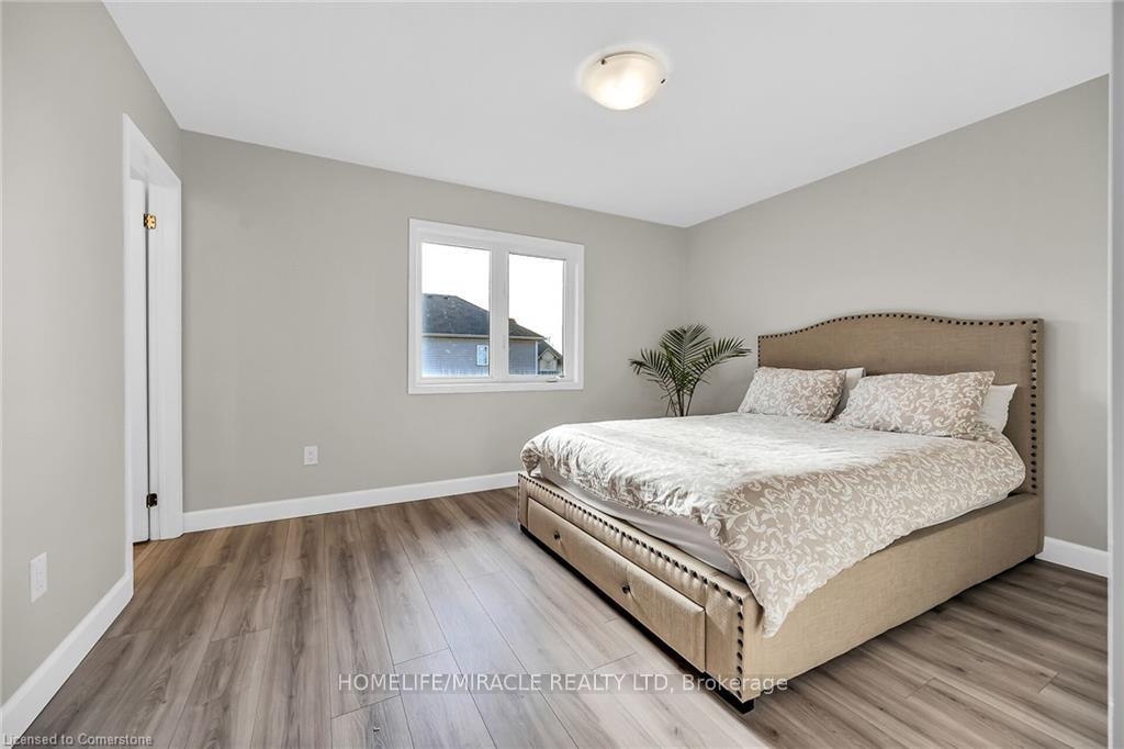 Photo 35 of 299 Windwood Drive, Hamilton, Binbrook — HOMEH