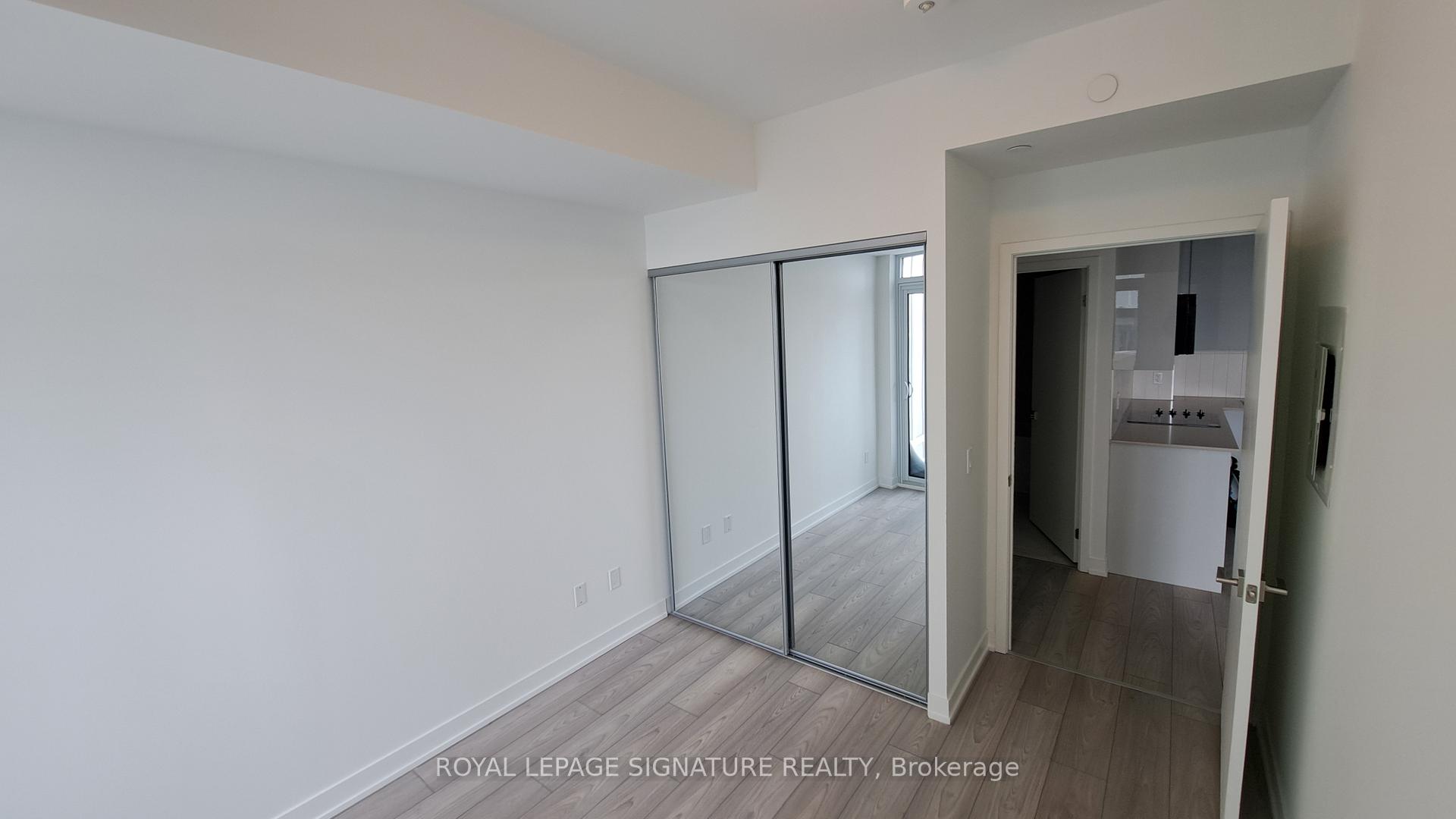 Photo 16 of Unit 626, 498 Caldari Road S, Vaughan, Concord — HOMEH