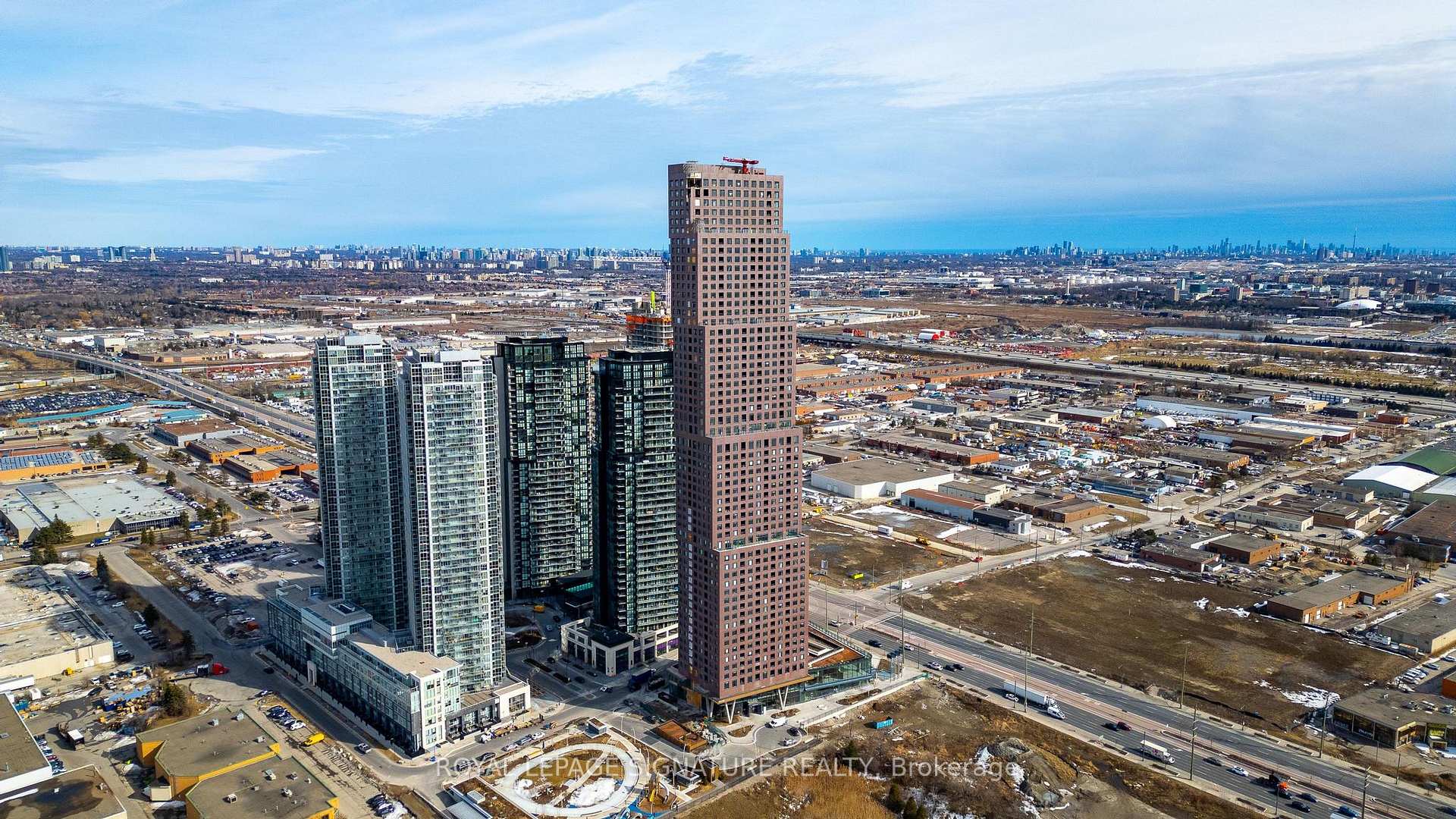 Front of Unit 4908, 2920 Highway 7 Road N