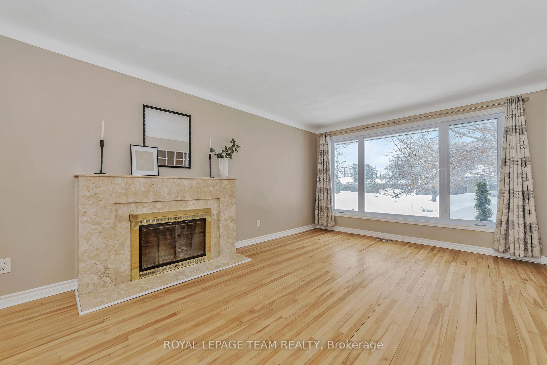 Photo 7 of 1746 Ainsley Drive, Ottawa, Bel Air Heights — HOMEH