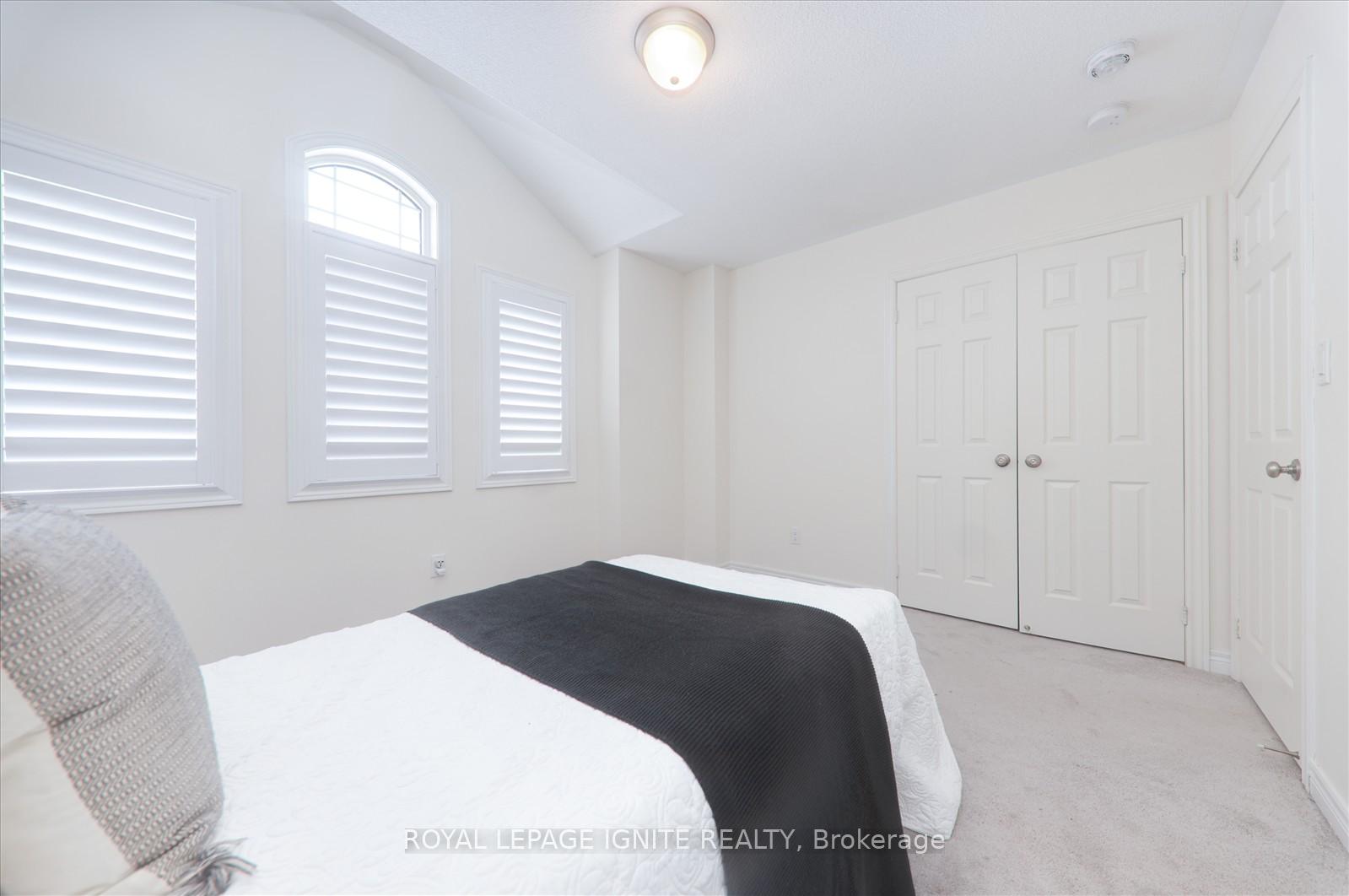 Photo 21 of 4 Schwalm Crescent, New Tecumseth, Tottenham — HOMEH