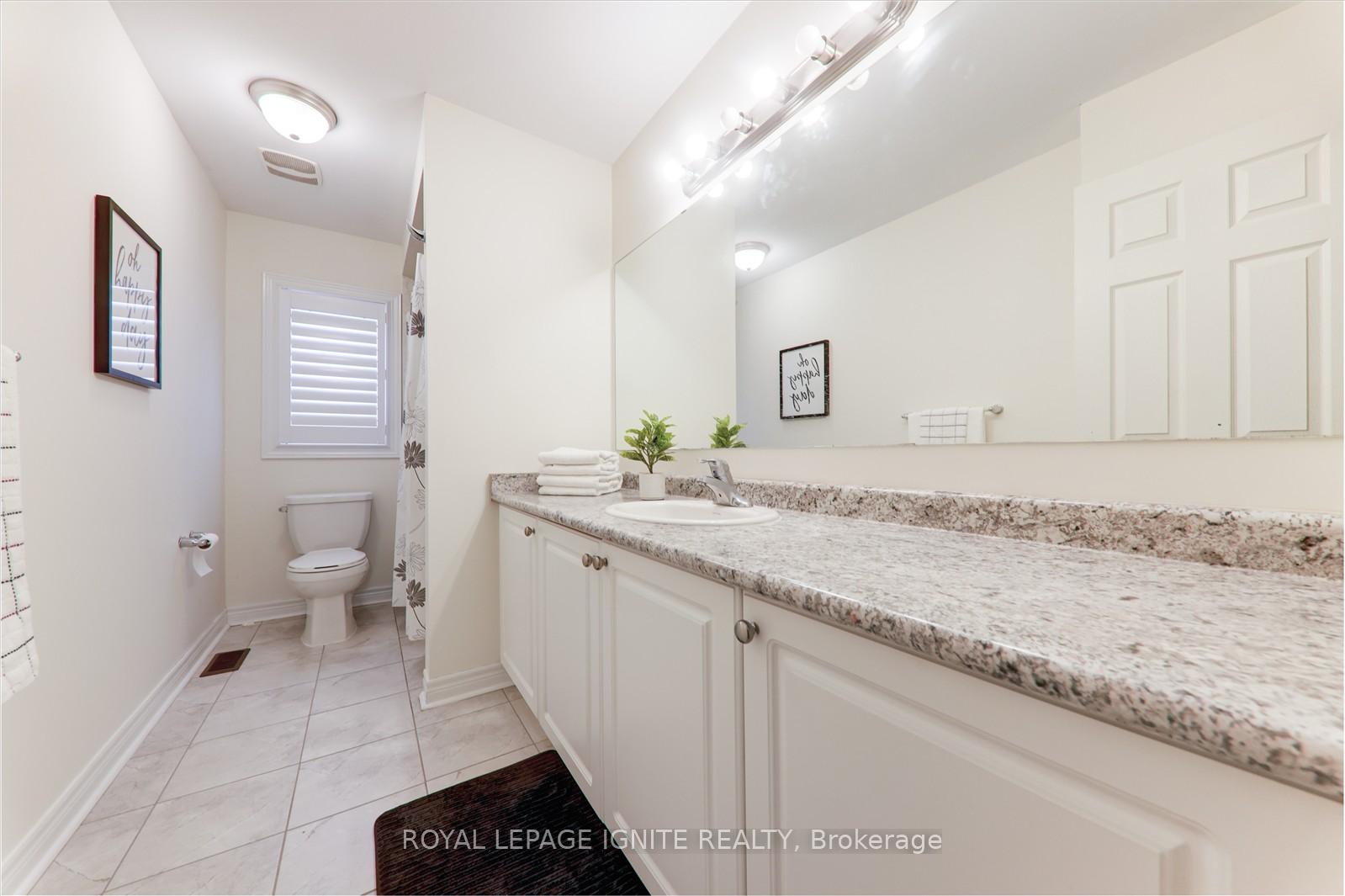 Photo 26 of 4 Schwalm Crescent, New Tecumseth, Tottenham — HOMEH