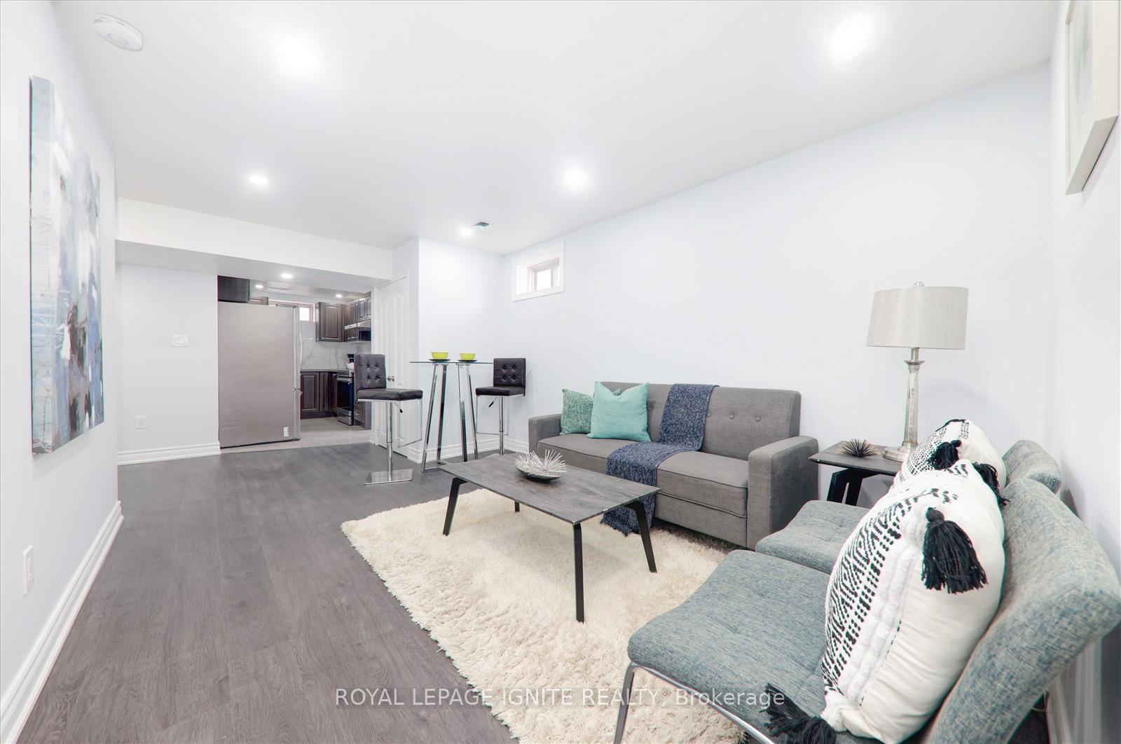 Photo 32 of 4 Schwalm Crescent, New Tecumseth, Tottenham — HOMEH