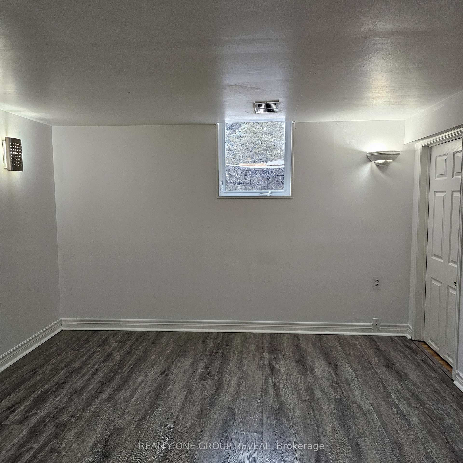 Photo 11 of Unit BSMT, 4 Pittman Crescent, Ajax, Northeast Ajax — HOMEH