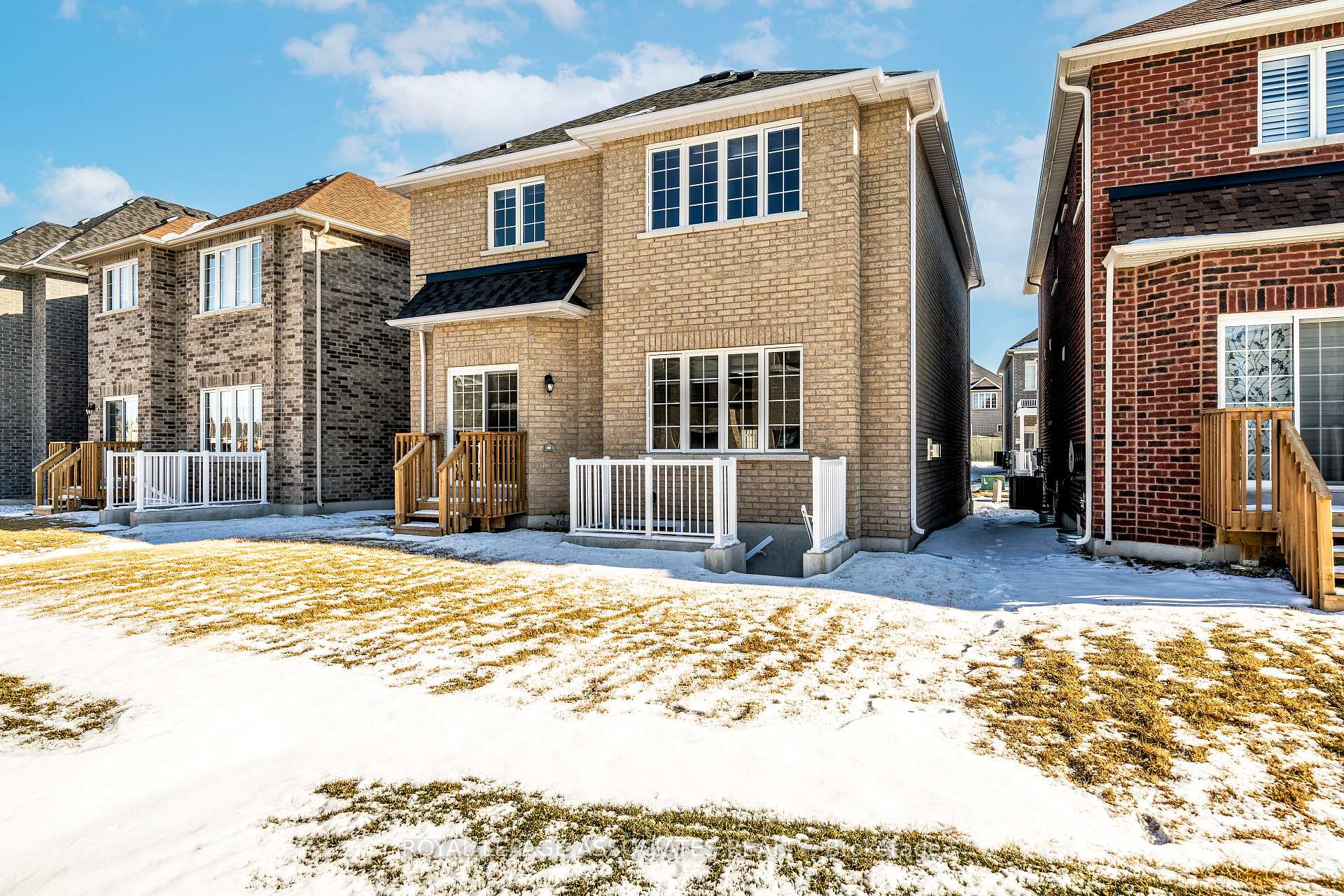 Photo 5 of 6 Creedon Crescent, Ajax, Northwest Ajax — HOMEH