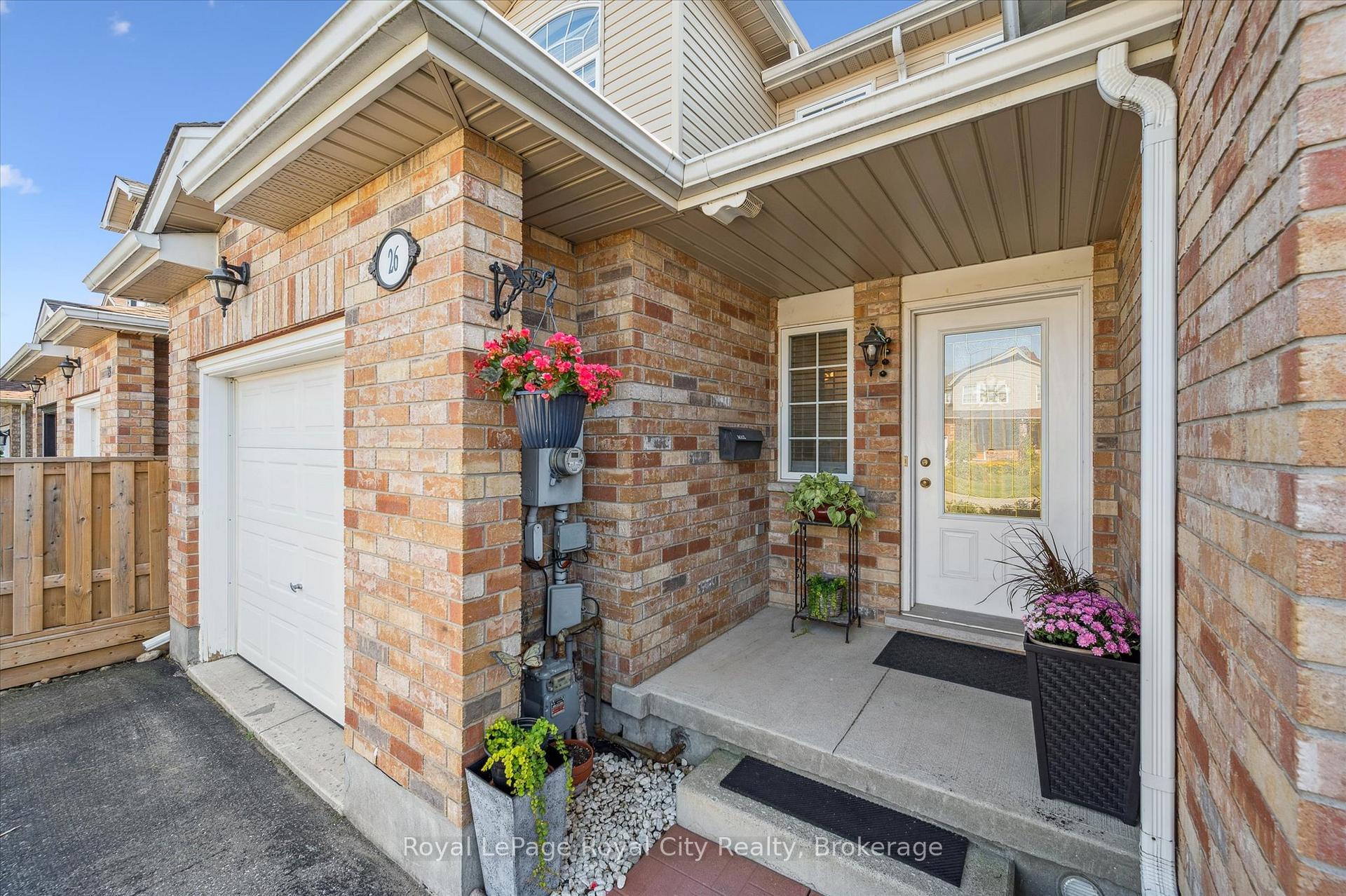 Photo 2 of 26 Hasler Crescent, Guelph, Pineridge/Westminster Woods — HOMEH