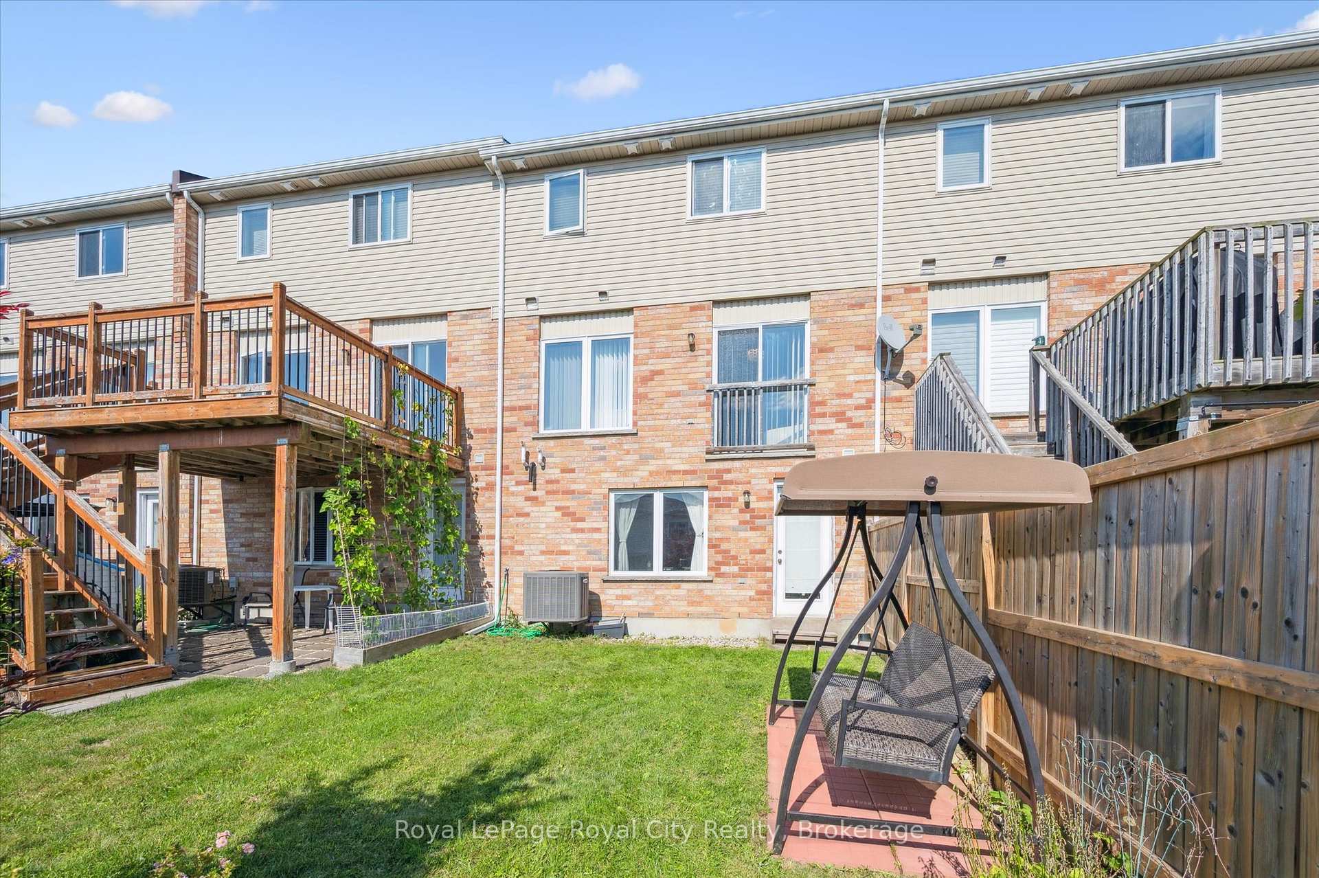 Photo 36 of 26 Hasler Crescent, Guelph, Pineridge/Westminster Woods — HOMEH