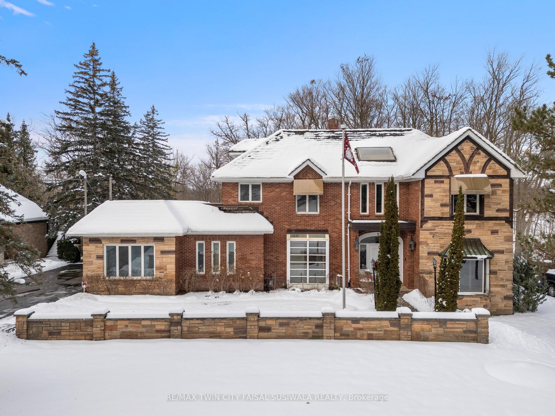 Front of 32 Maple Hill Drive