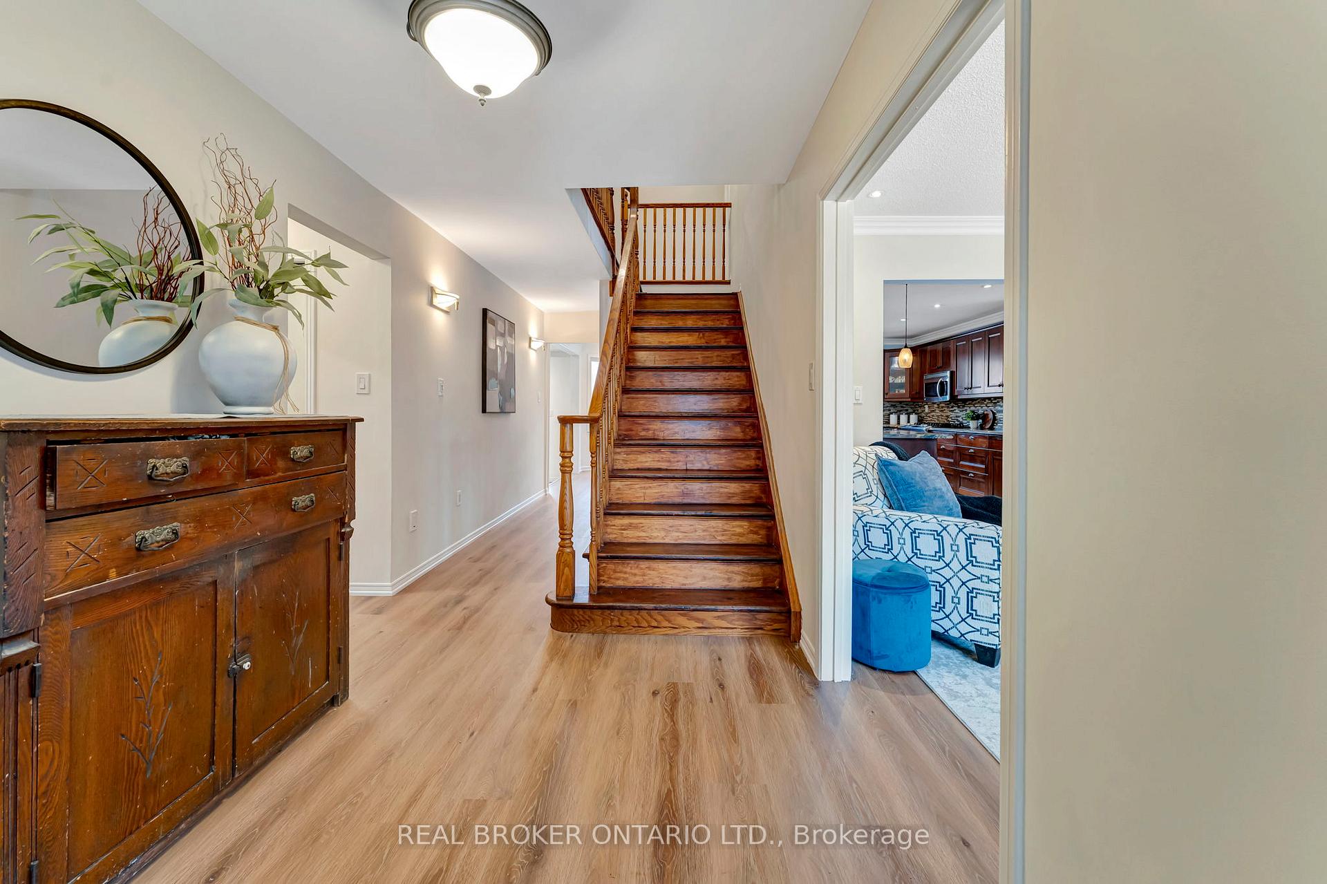 Photo 2 of 35 Josephine Drive, Hamilton, Barnstown — HOMEH