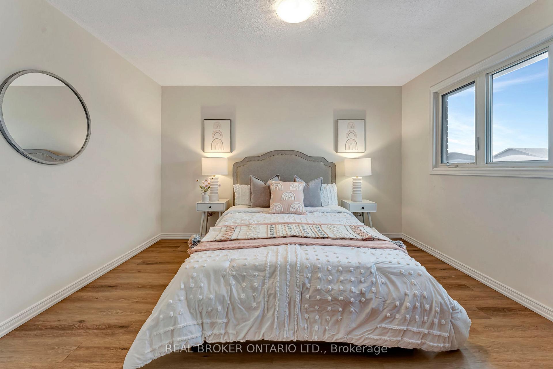 Photo 21 of 35 Josephine Drive, Hamilton, Barnstown — HOMEH