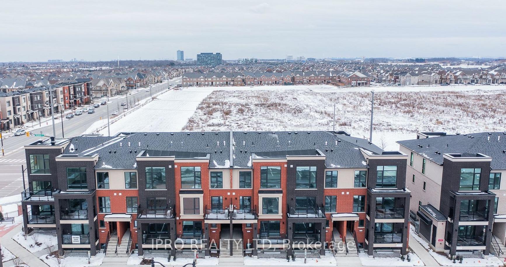 Photo 2 of Unit 3, 25 Romilly Avenue, Brampton, Northwest Brampton — HOMEH