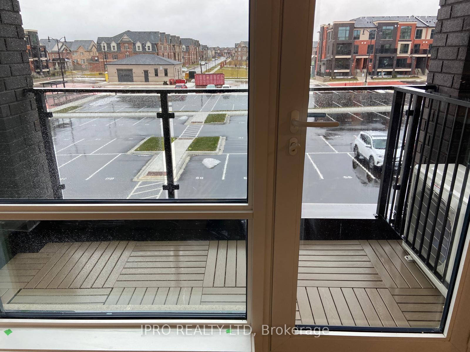 Photo 6 of Unit 3, 25 Romilly Avenue, Brampton, Northwest Brampton — HOMEH
