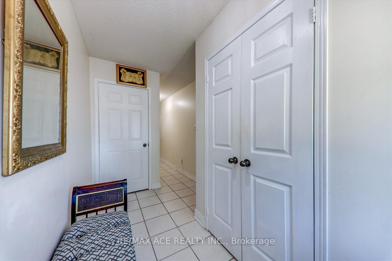 Photo 6 of Unit Main, 3 Blair Street, Toronto, O'Connor-Parkview — HOMEH
