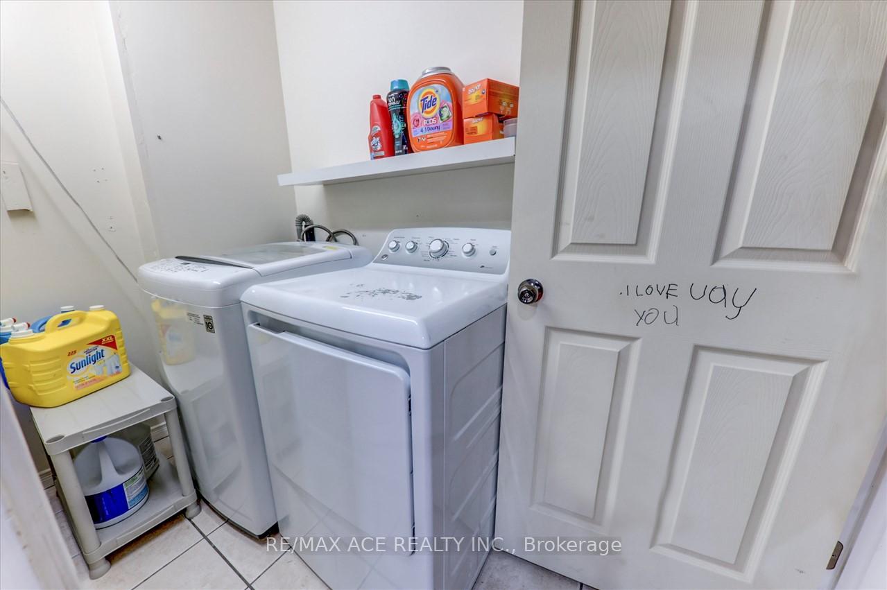 Photo 9 of Unit Main, 3 Blair Street, Toronto, O'Connor-Parkview — HOMEH