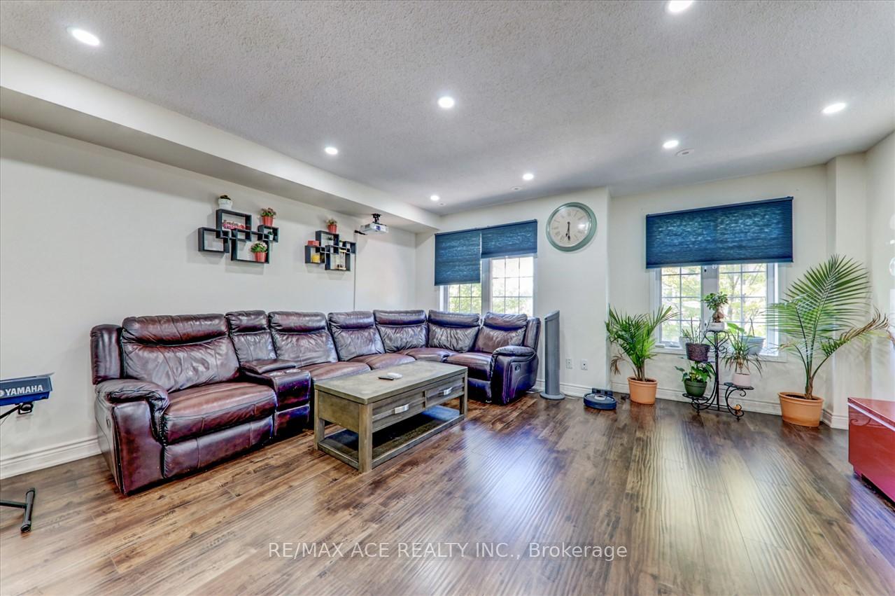 Photo 13 of Unit Main, 3 Blair Street, Toronto, O'Connor-Parkview — HOMEH