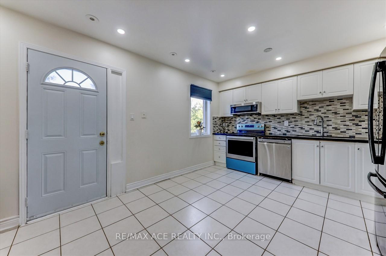 Photo 34 of Unit Main, 3 Blair Street, Toronto, O'Connor-Parkview — HOMEH