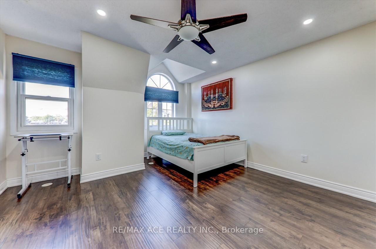 Photo 47 of Unit Main, 3 Blair Street, Toronto, O'Connor-Parkview — HOMEH