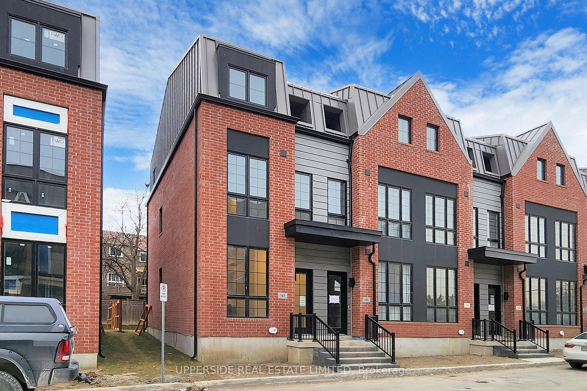 Photo 2 of Unit 141, 300 Atkinson Avenue, Vaughan, Uplands — HOMEH