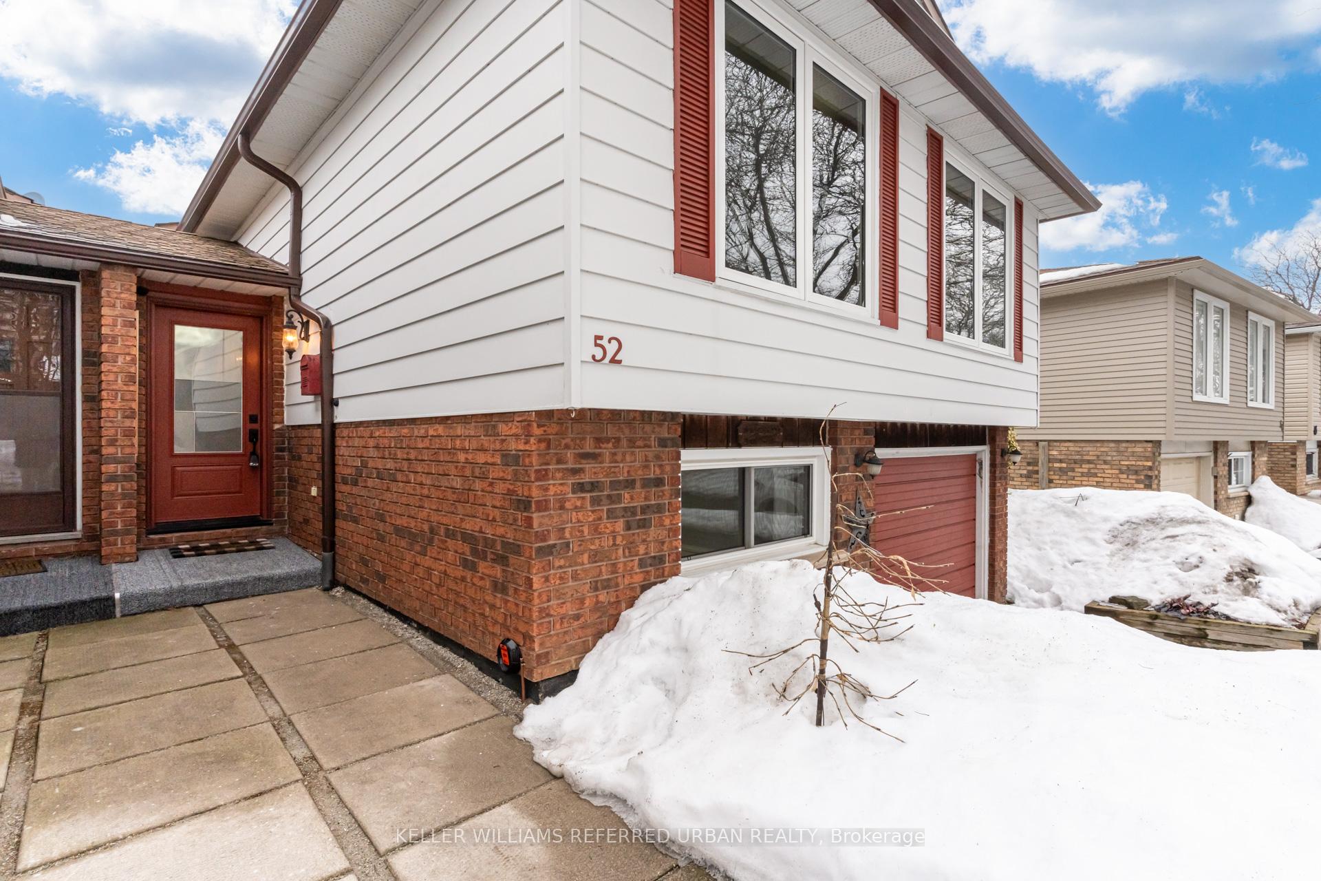 Photo 5 of 52 Beston Drive, Hamilton, Lisgar — HOMEH