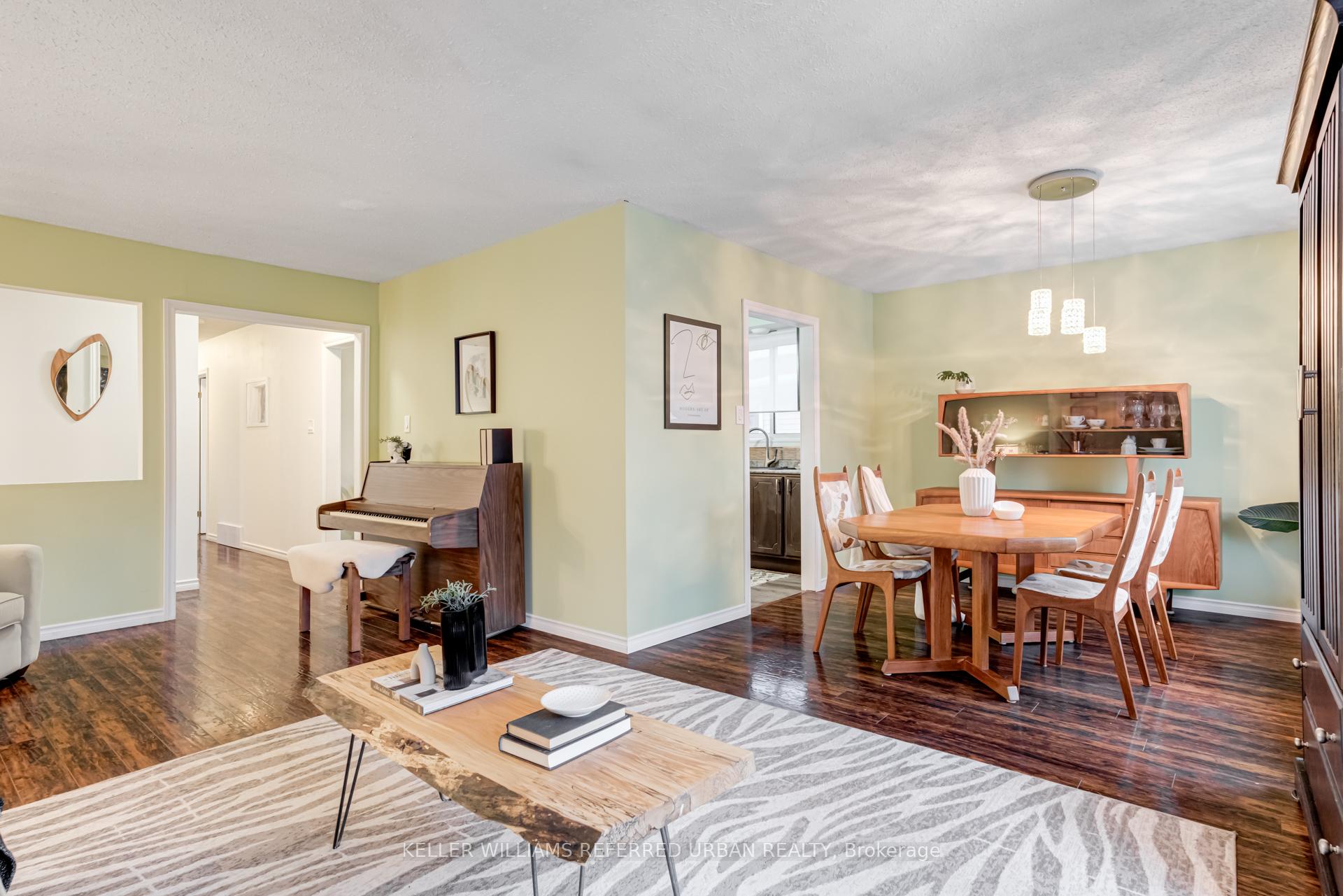Photo 12 of 52 Beston Drive, Hamilton, Lisgar — HOMEH