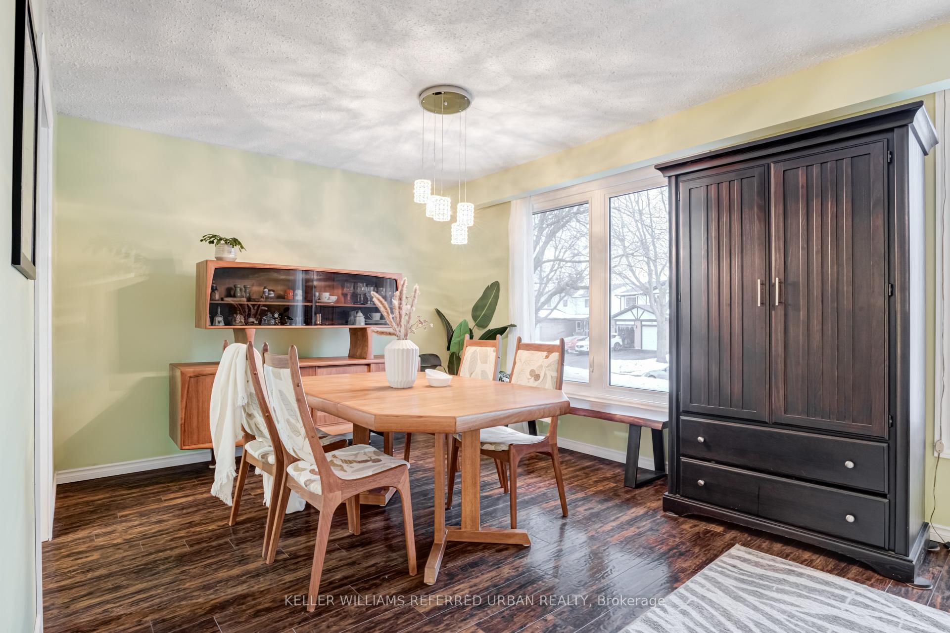 Photo 13 of 52 Beston Drive, Hamilton, Lisgar — HOMEH