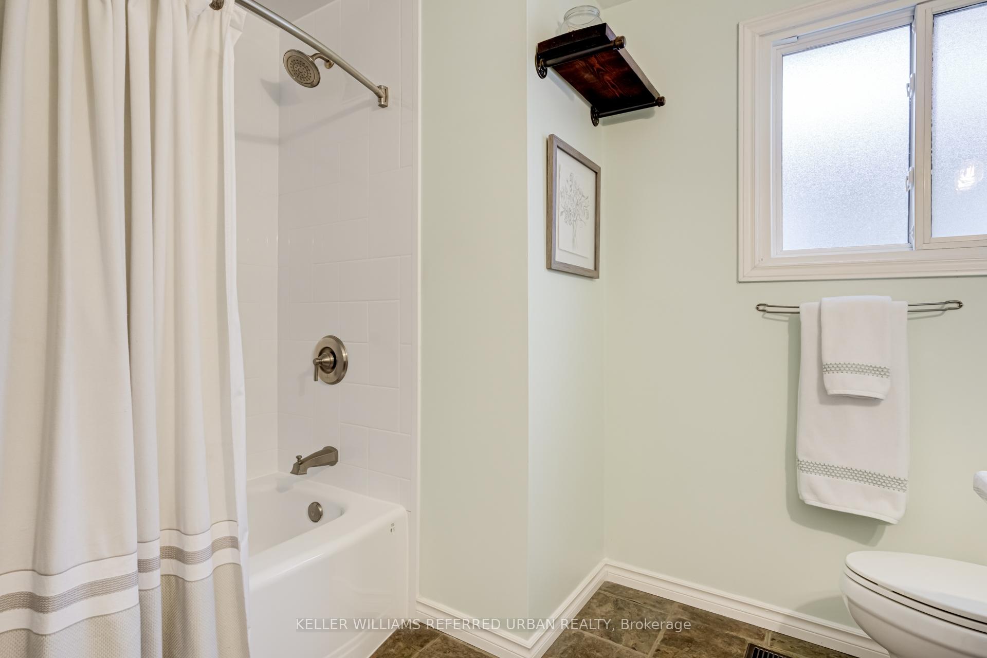 Photo 30 of 52 Beston Drive, Hamilton, Lisgar — HOMEH