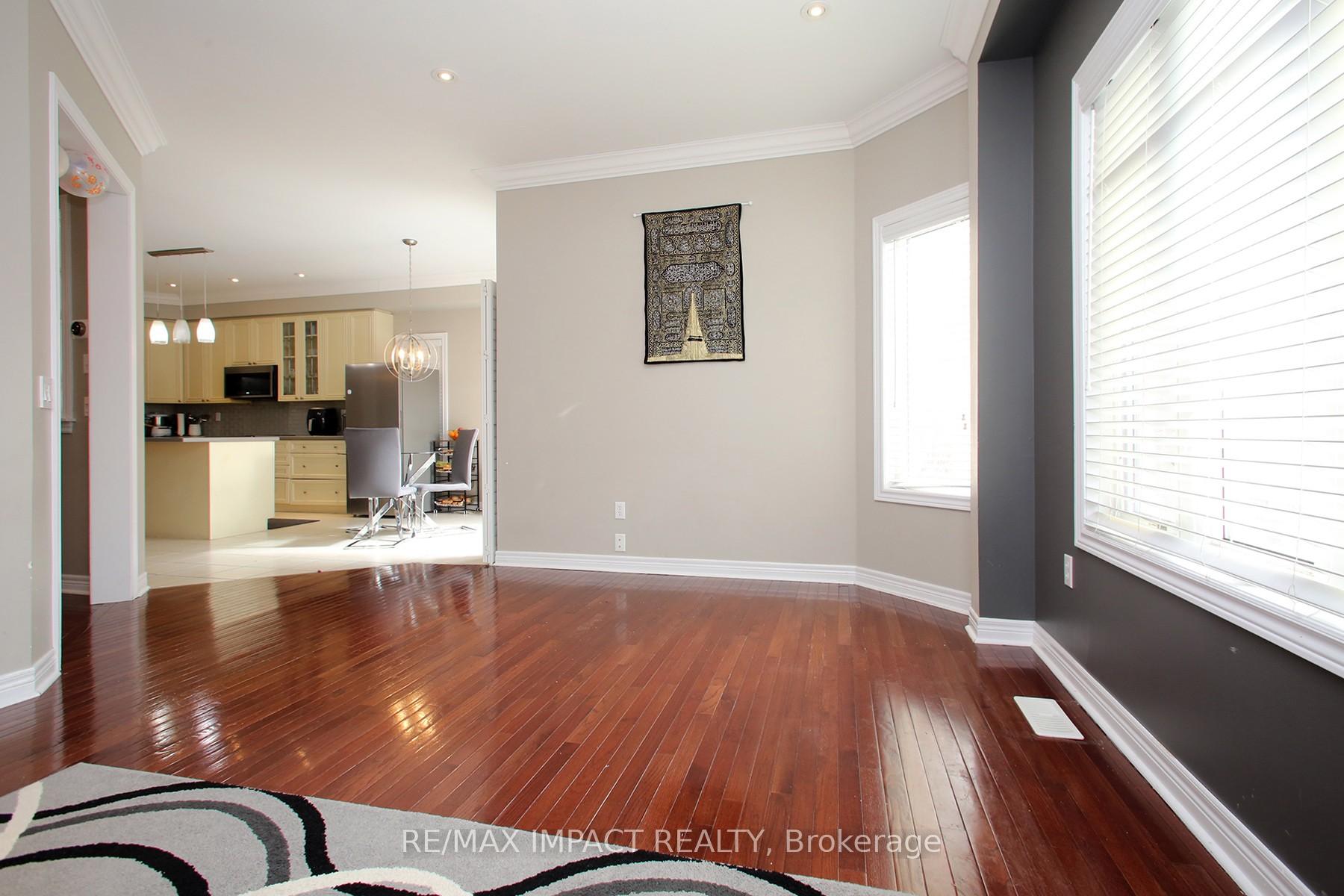 Photo 3 of 79 Frank Wheeler Avenue, Clarington, Courtice — HOMEH