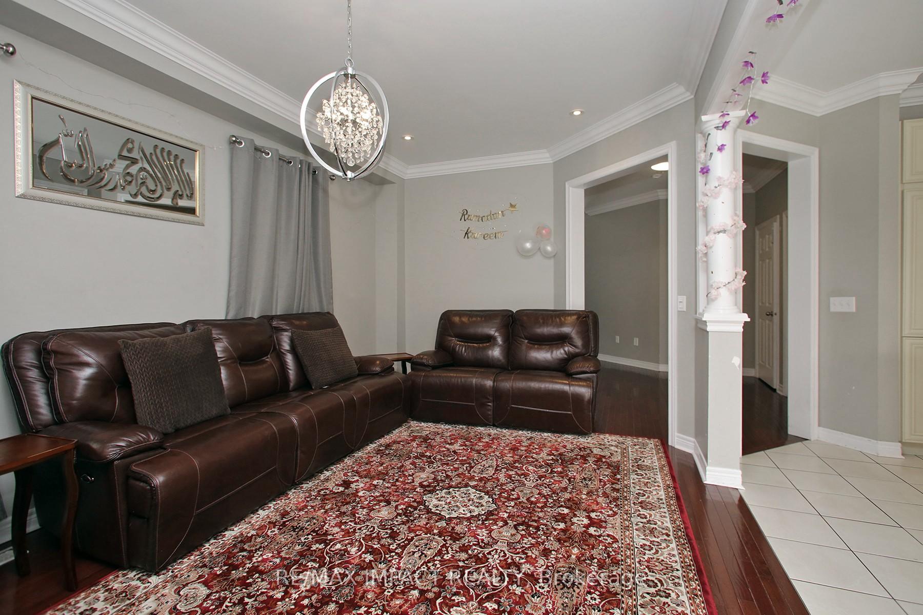 Photo 15 of 79 Frank Wheeler Avenue, Clarington, Courtice — HOMEH