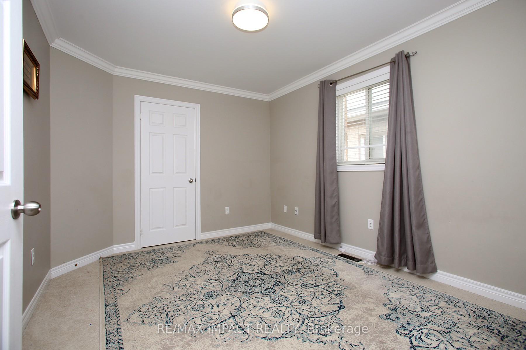 Photo 24 of 79 Frank Wheeler Avenue, Clarington, Courtice — HOMEH