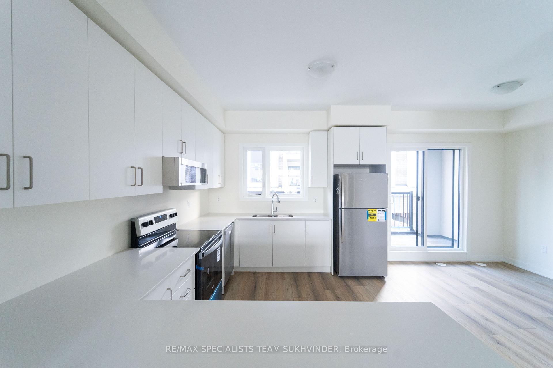 Photo 8 of Unit 808, 1695 Dersan Street, Pickering, Duffin Heights — HOMEH