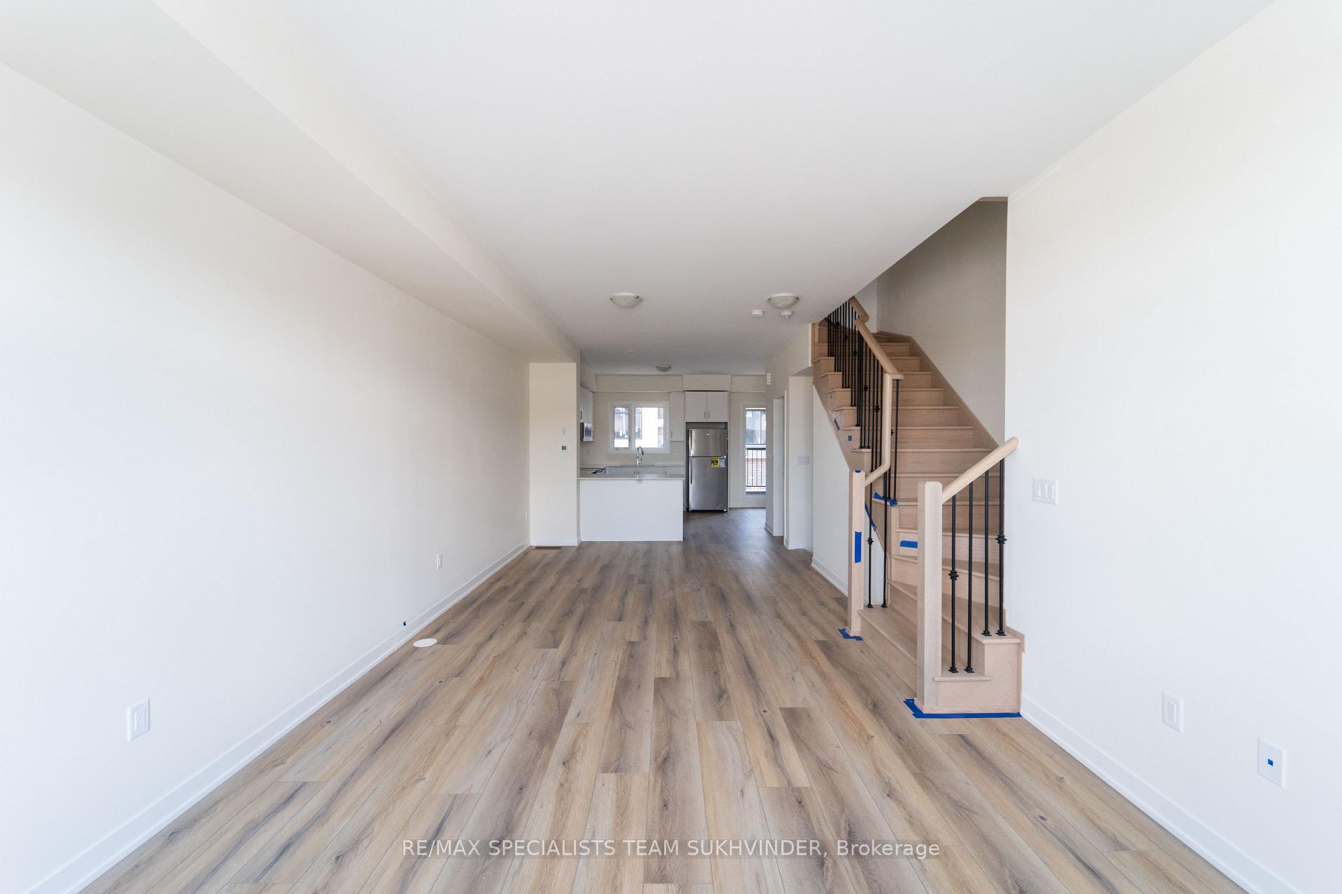 Photo 12 of Unit 808, 1695 Dersan Street, Pickering, Duffin Heights — HOMEH