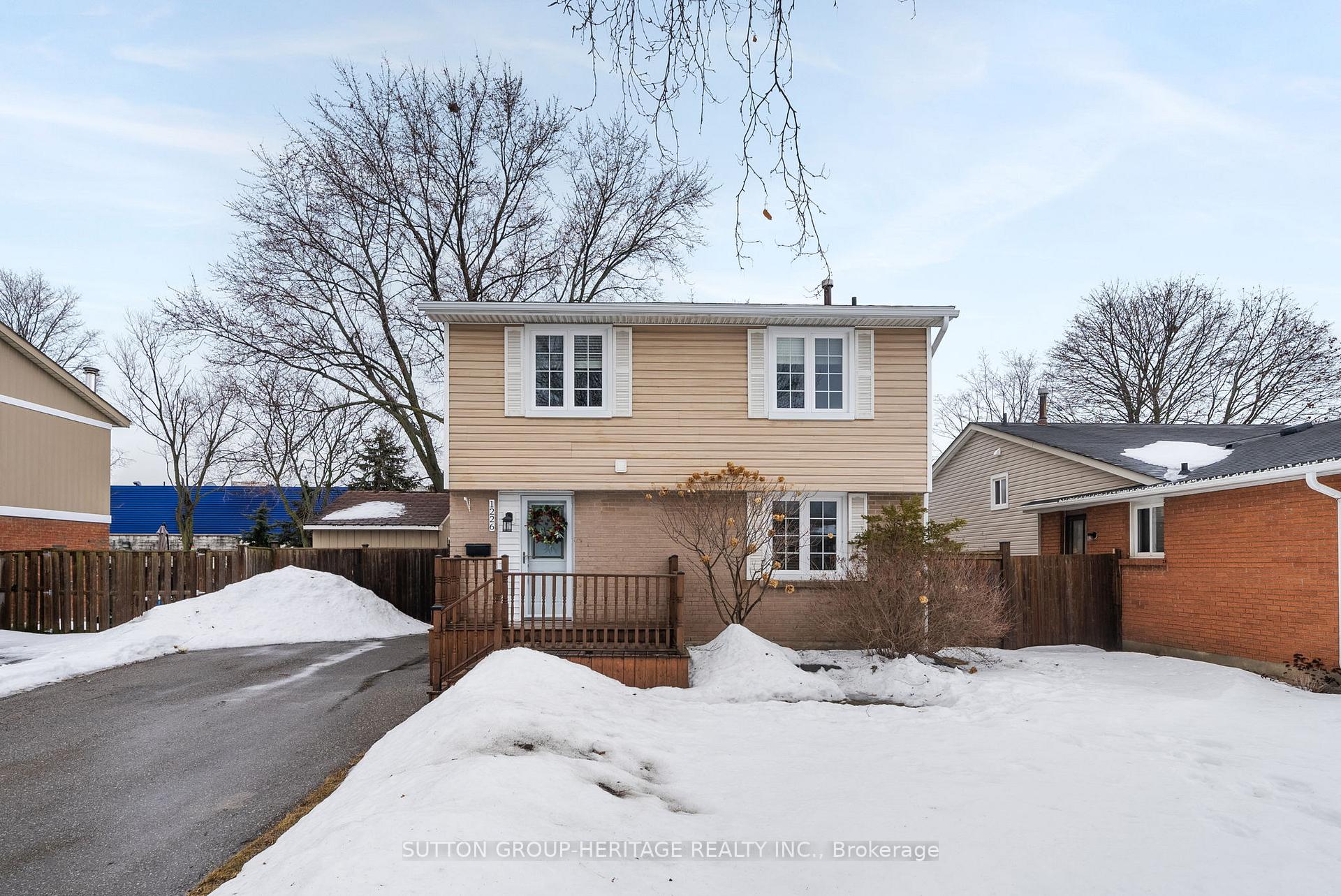 Photo 1 of 1226 Trowbridge Drive, Oshawa, Centennial — HOMEH