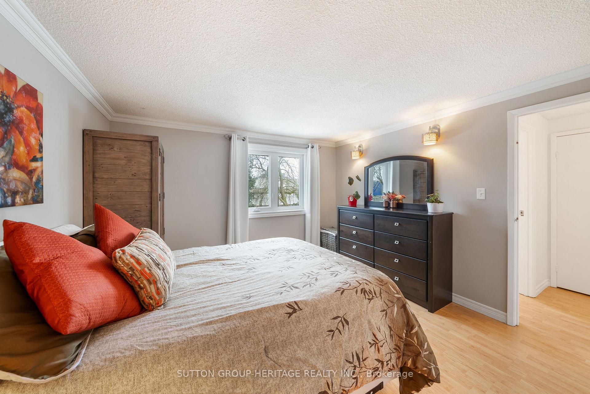 Photo 25 of 1226 Trowbridge Drive, Oshawa, Centennial — HOMEH