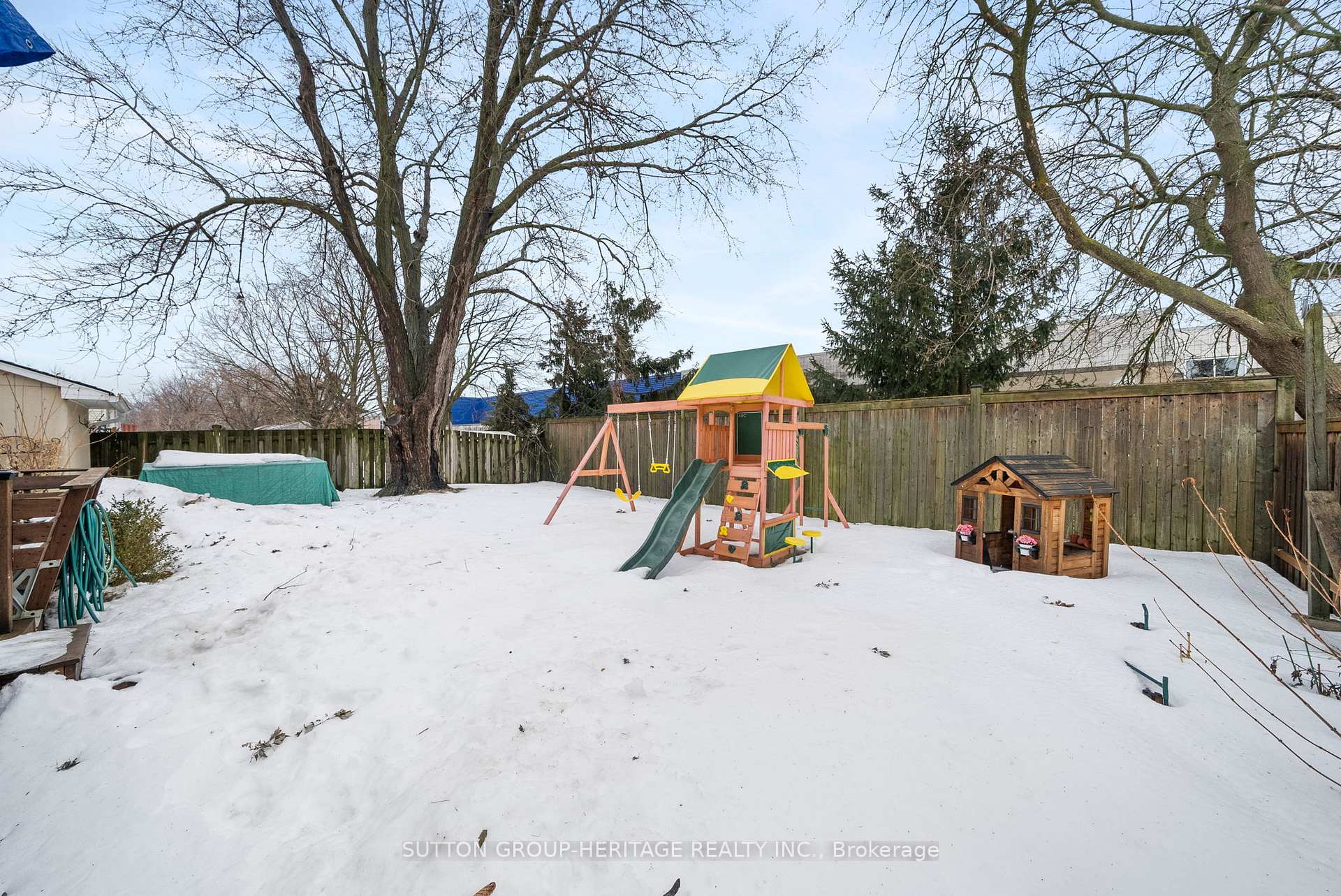 Photo 44 of 1226 Trowbridge Drive, Oshawa, Centennial — HOMEH