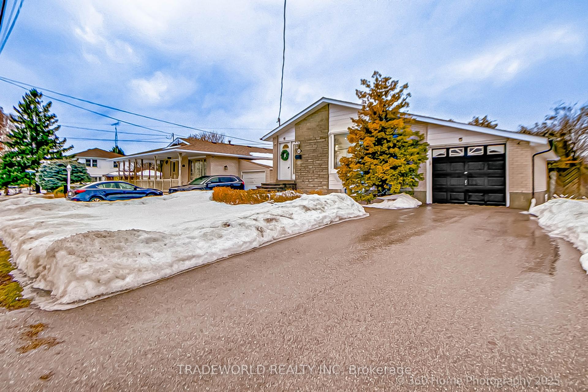 Photo 2 of 862 West Shore Boulevard, Pickering, West Shore — HOMEH