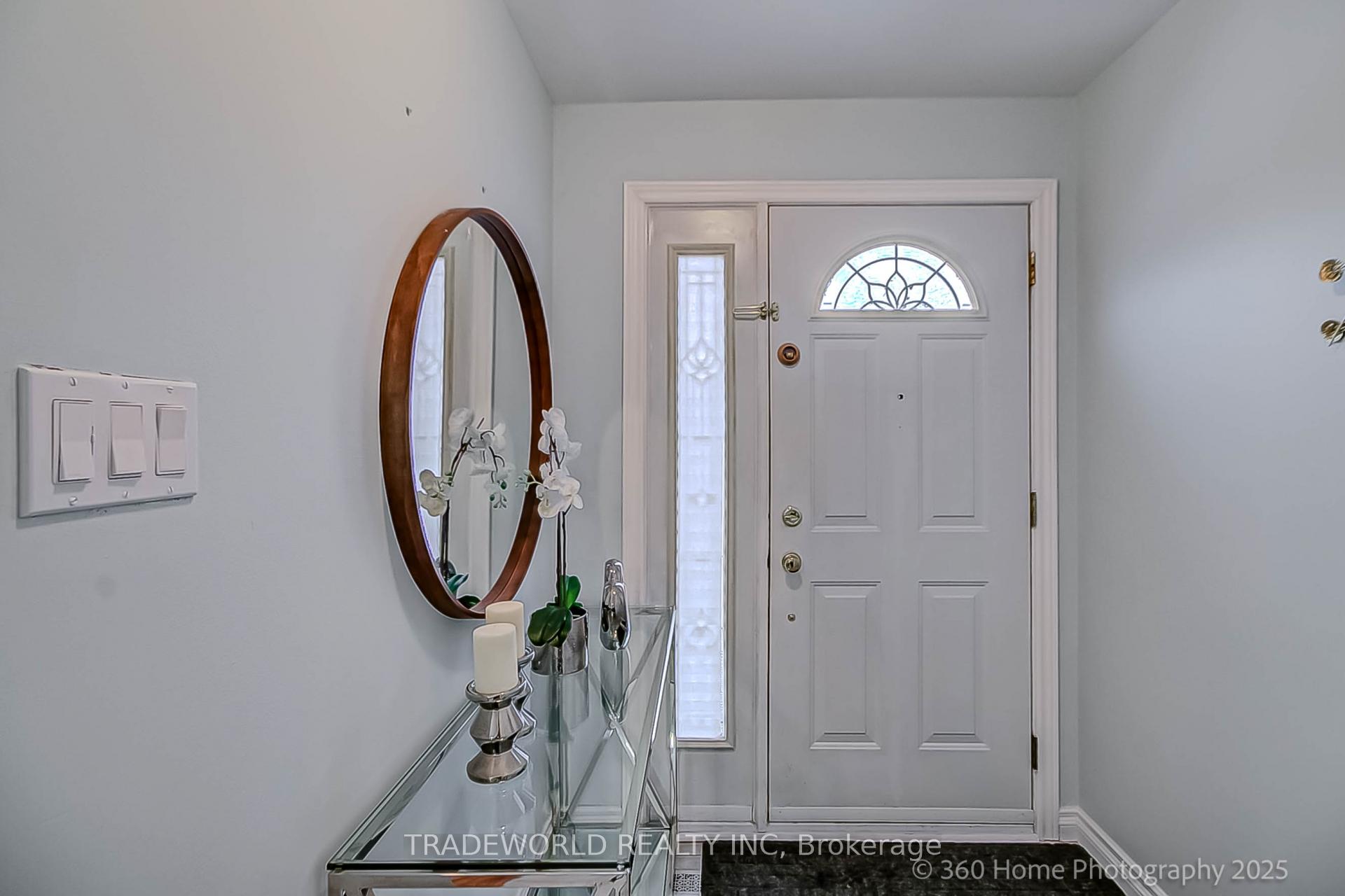 Photo 3 of 862 West Shore Boulevard, Pickering, West Shore — HOMEH