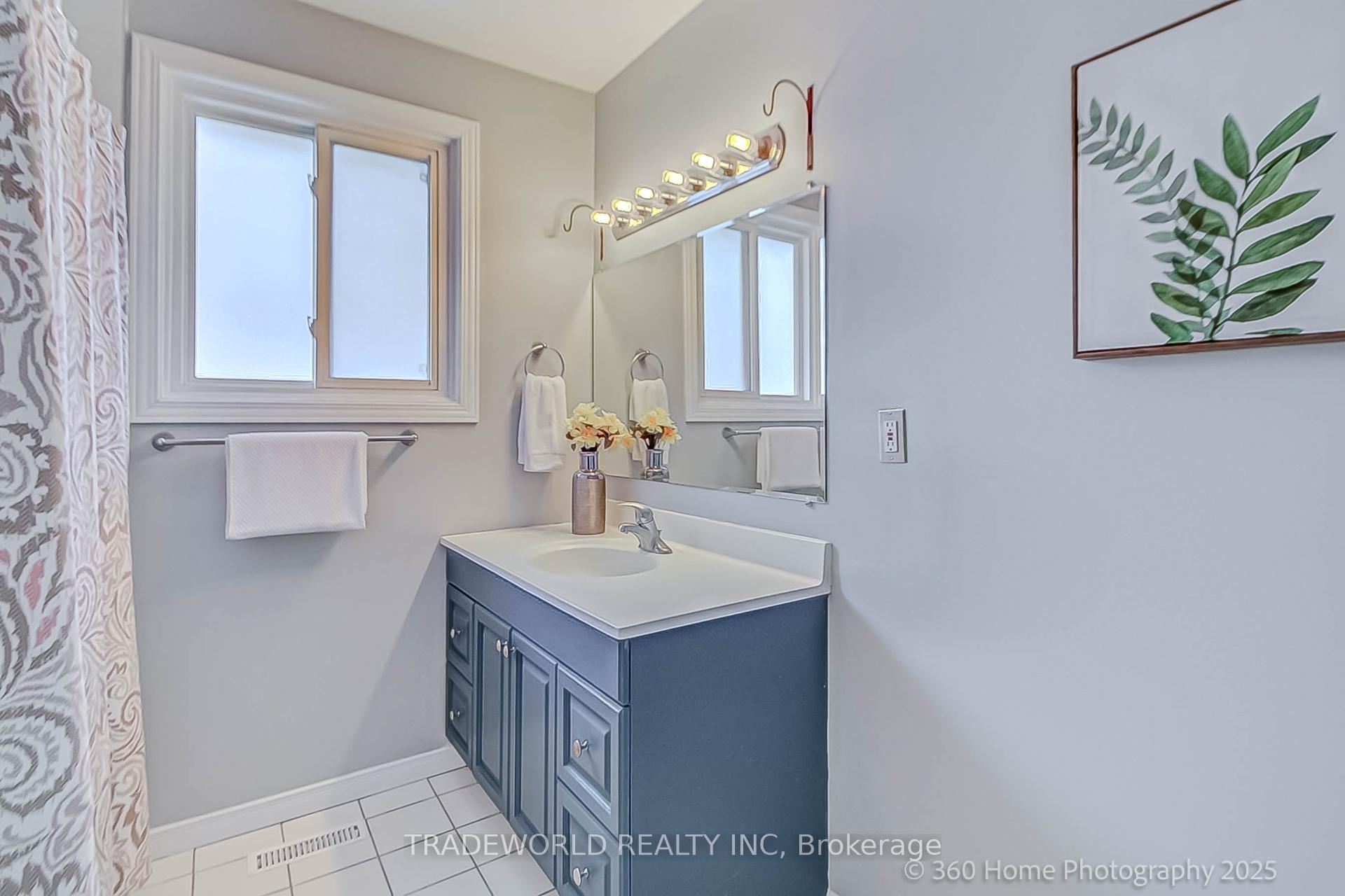 Photo 16 of 862 West Shore Boulevard, Pickering, West Shore — HOMEH