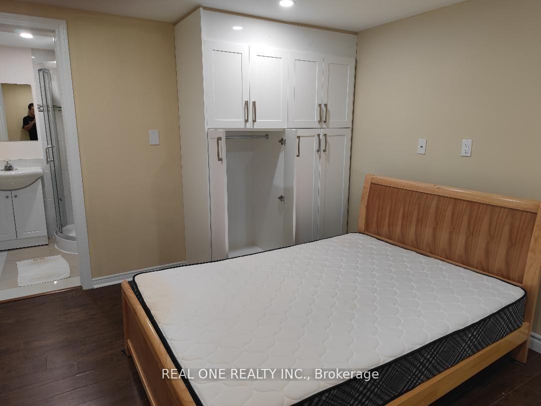 Photo 6 of Unit Bsmt A, 83 Marion Crescent, Markham, Raymerville — HOMEH