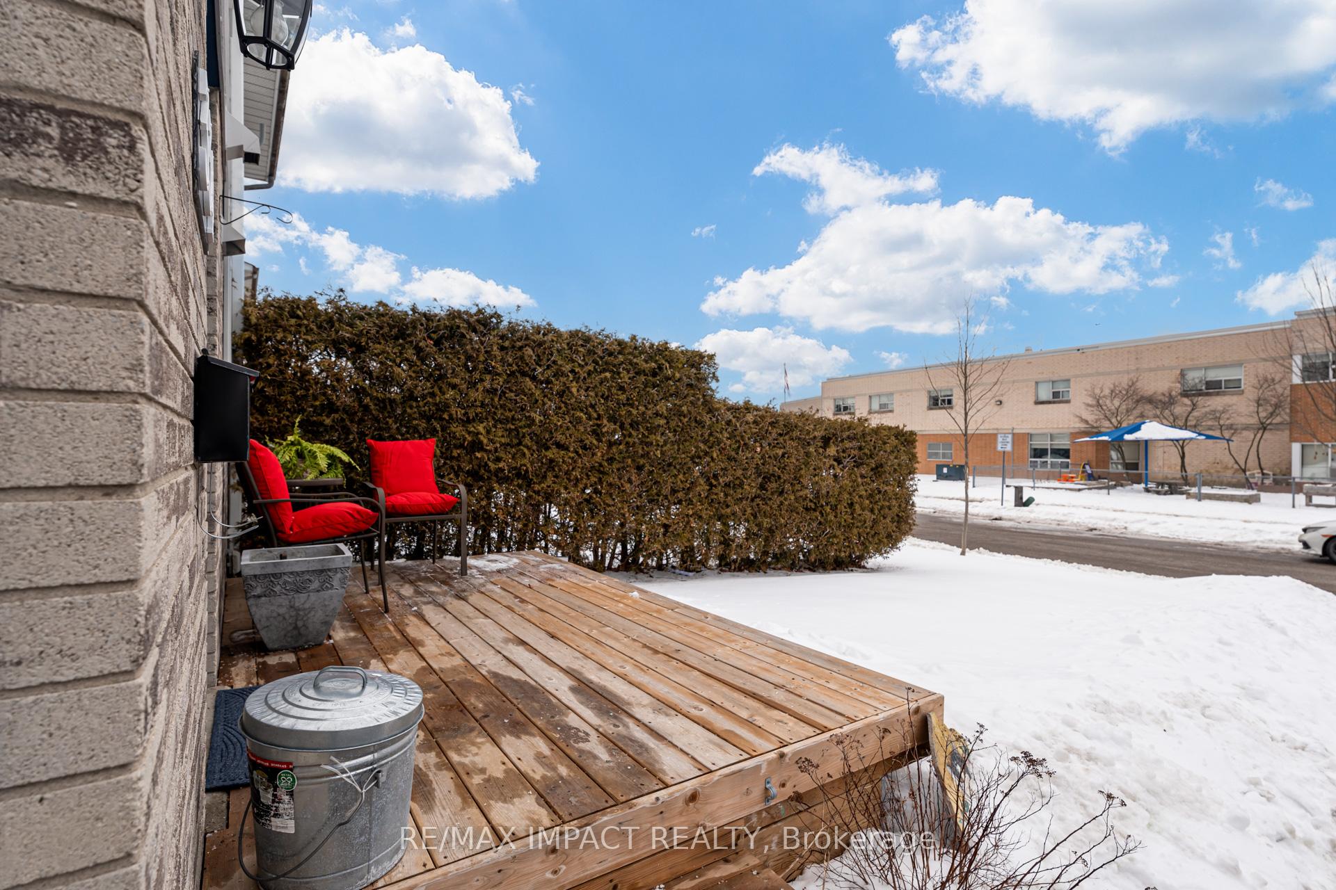 Photo 3 of 334 Chaleur Avenue, Oshawa, Lakeview — HOMEH