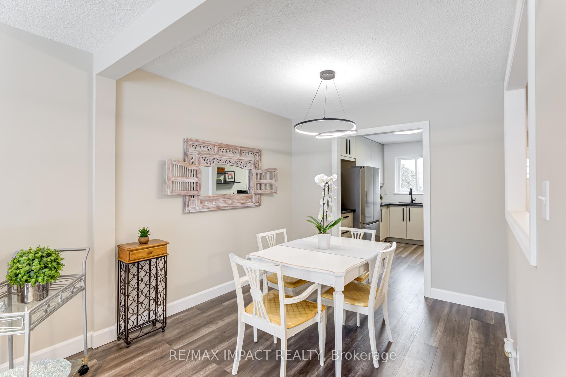 Photo 11 of 334 Chaleur Avenue, Oshawa, Lakeview — HOMEH