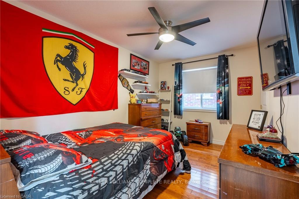 Photo 14 of 144 Sumner Crescent, Grimsby, Grimsby Beach — HOMEH