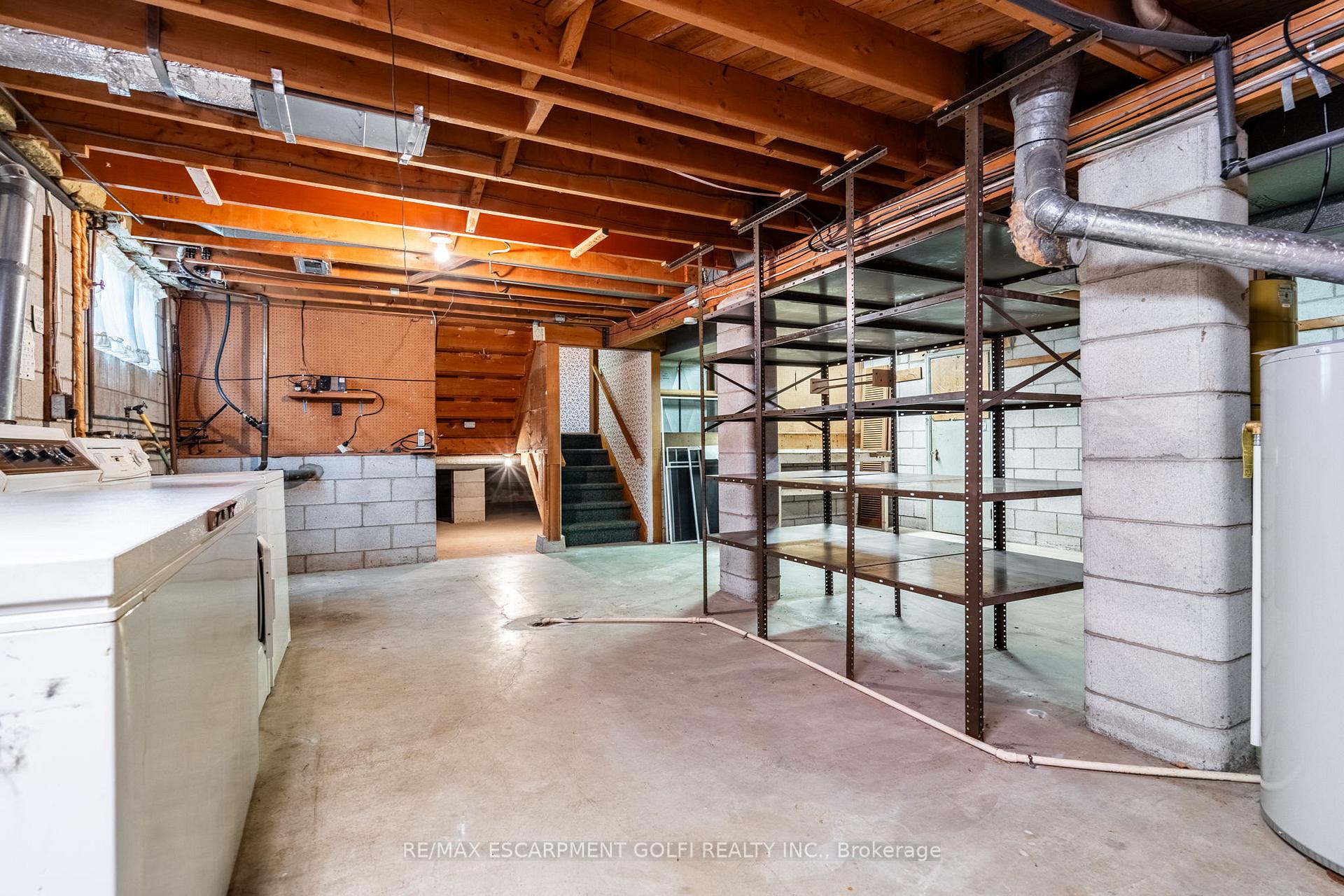 Photo 22 of 236 Nakoma Road, Hamilton, Ancaster — HOMEH