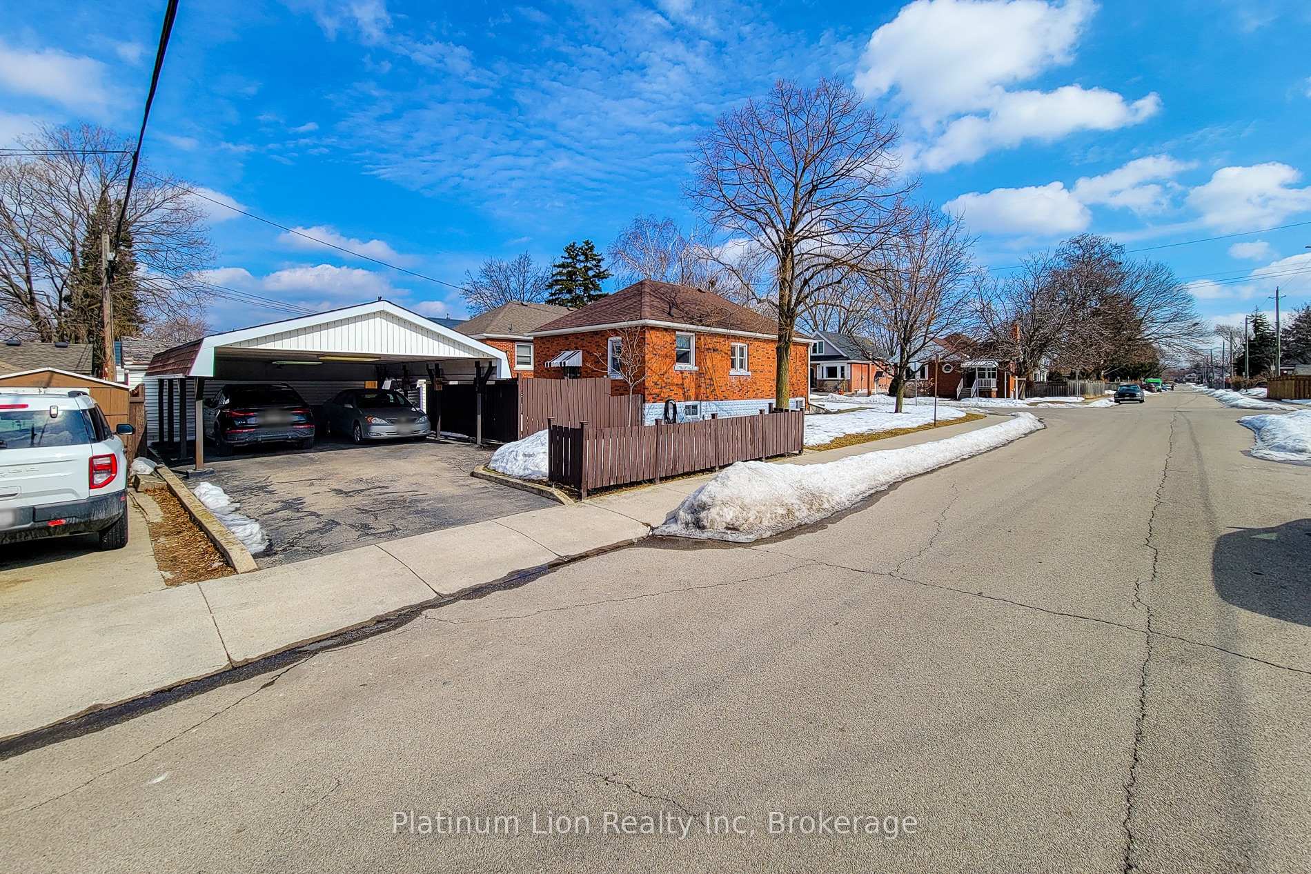 Photo 6 of 88 Barons Avenue S, Hamilton, Bartonville — HOMEH