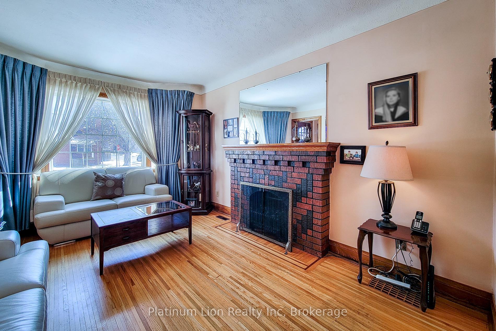 Photo 14 of 88 Barons Avenue S, Hamilton, Bartonville — HOMEH