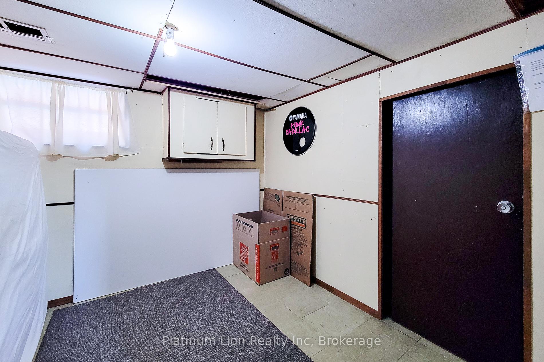 Photo 37 of 88 Barons Avenue S, Hamilton, Bartonville — HOMEH