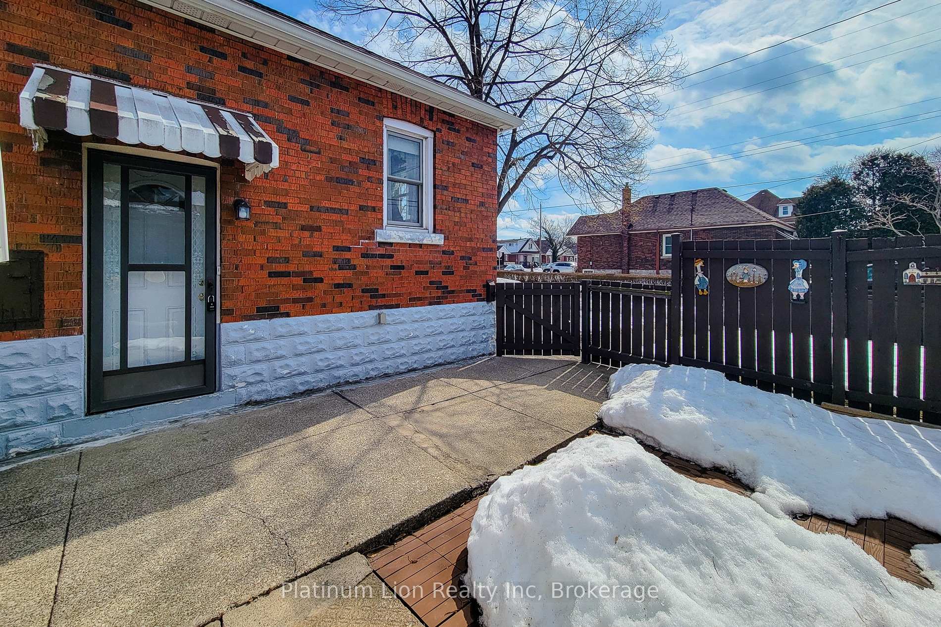 Photo 40 of 88 Barons Avenue S, Hamilton, Bartonville — HOMEH